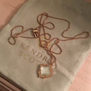 Rose Gold Kendra Scott Kacey adjustable pendant